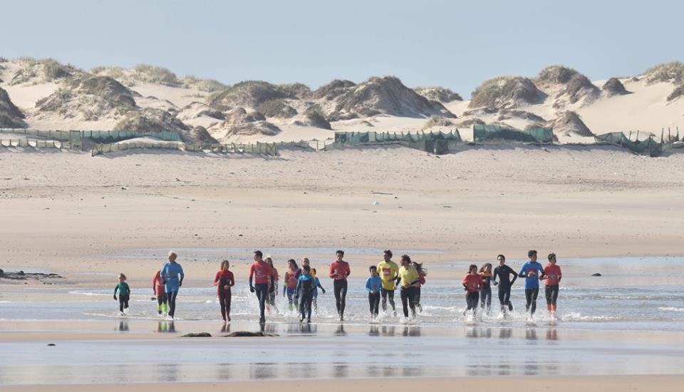 scuola_surf_bambini_peniche_portogallo_surfnesslodge